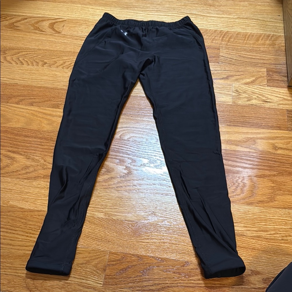 Under Armour Black Tapered Athletic Leggings